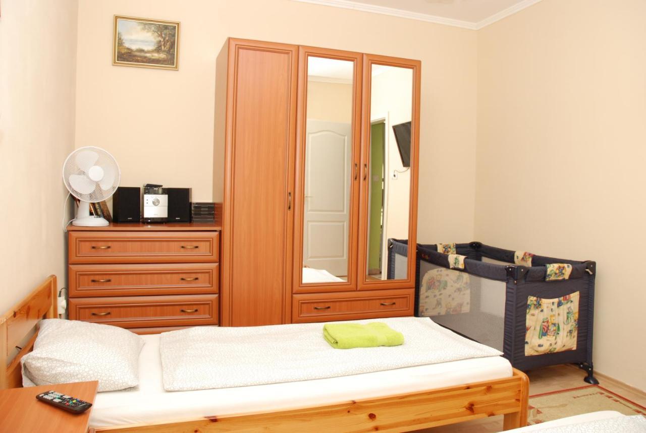 Zoeldike Vendeghaz Otel Kaposvár Dış mekan fotoğraf